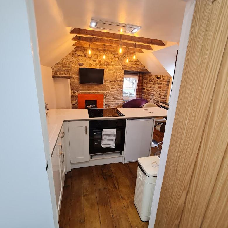 Ness City Cottage - Attic Apartment Инвернесс Экстерьер фото