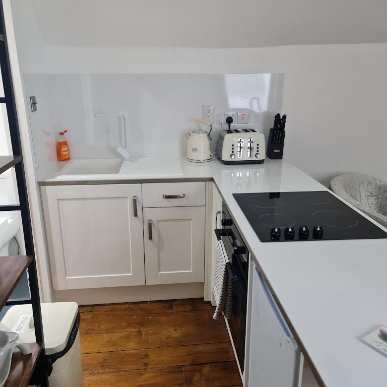 Ness City Cottage - Attic Apartment Инвернесс Экстерьер фото